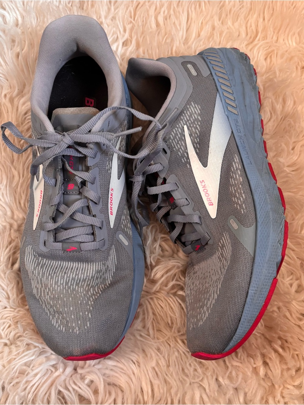 Brooks Running Shoes Womens 9.5 B Launch 9 Sneakers Gray Workout Road Light